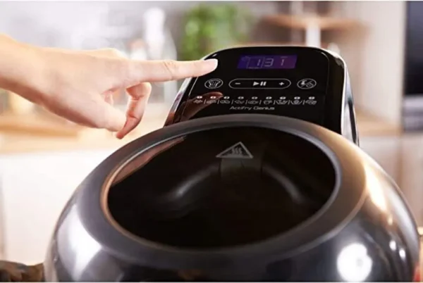 Friteuse à air chaud Tefal FZ7738 Actifry Genius, noire